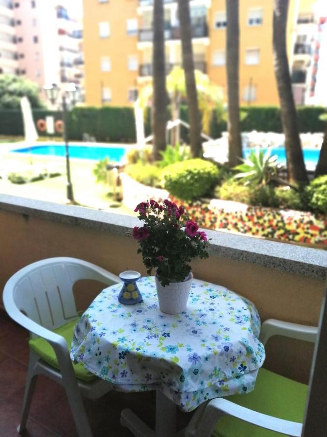 Fuengirola Apartamento Vacacional Mediterraneo Real Exteriör bild